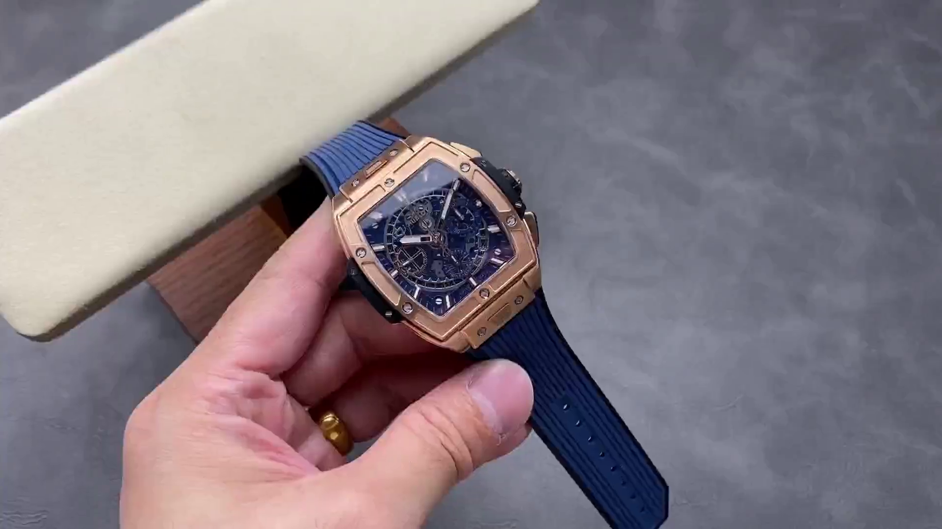 Hublot Spirit Of Big Bang Chronograph 642.OX.7180.RX 42MM Replica Watch - QualitySwissReplica