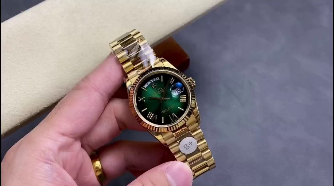 Rolex Day Date 36mm Fluted Bezel Green Ombre Dial President Bracelet m128238 0118 - QualitySwissReplica