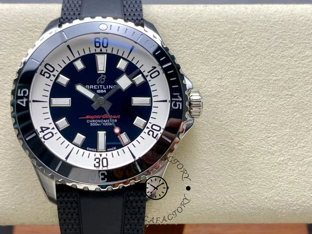 Breitling Superocean Automatic 44 mm A17376211B1S1 1:1 Clone Black Rubber Strap - QualitySwissReplica