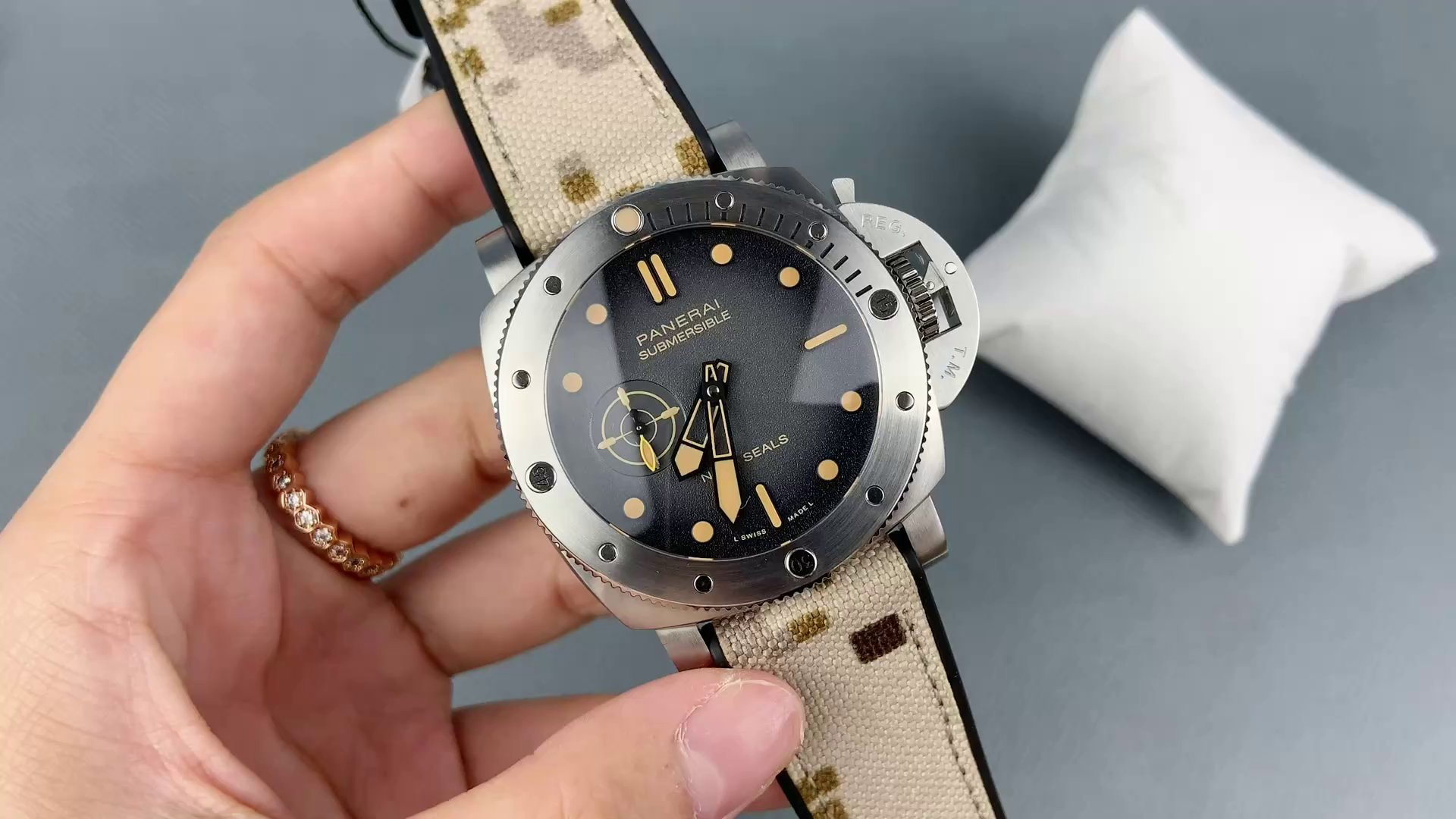 Panerai Luminor Submersible PAM01518 QuarantaQuattro Navy SEALs Replica Textile Strap - QualitySwissReplica