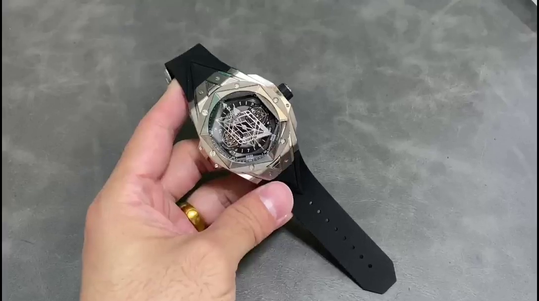 Hublot Big Bang 418.NX.1107.RX.MXM19 45mm - QualitySwissReplica