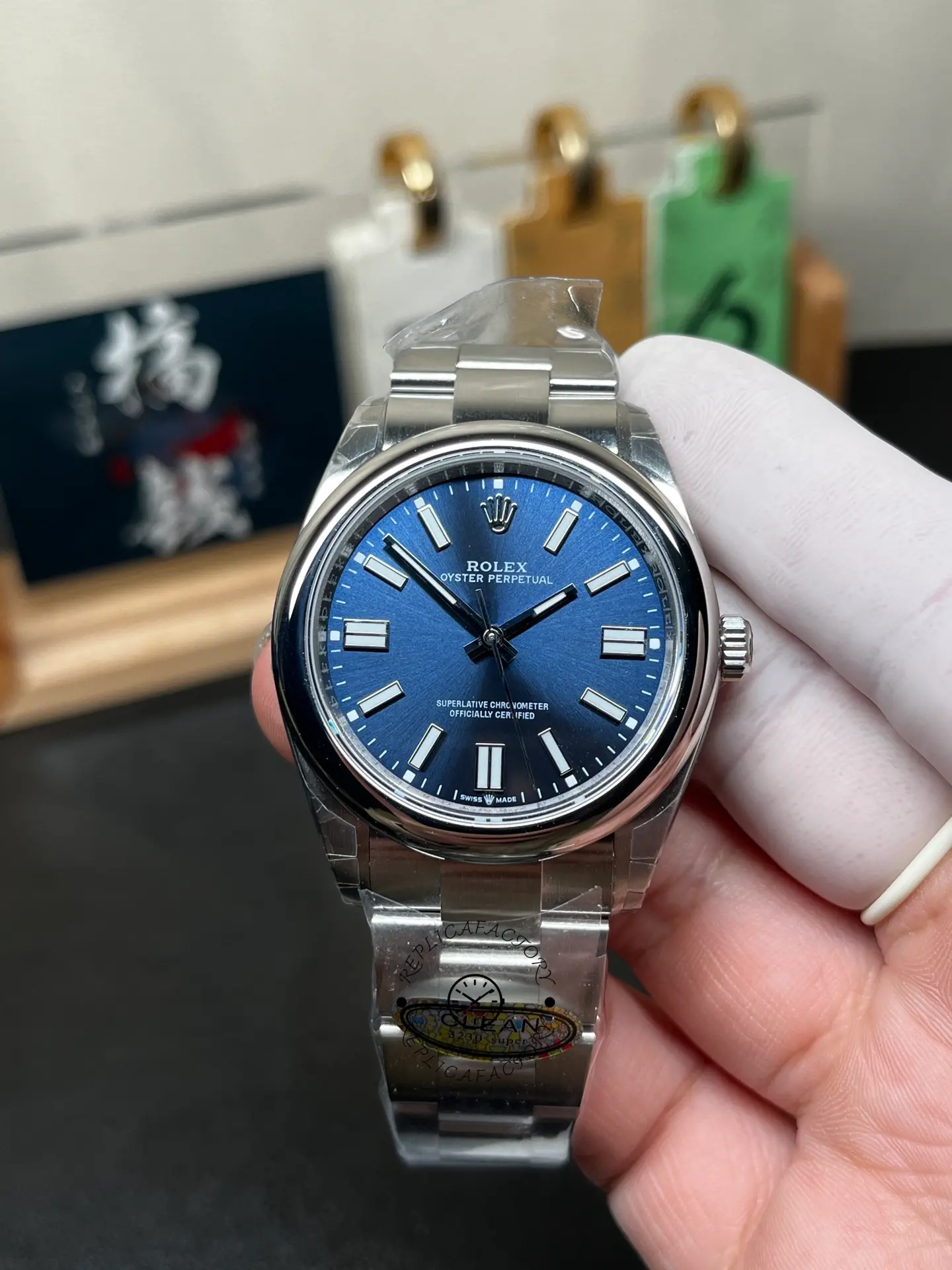 Rolex Oyster Perpetual 41 Oystersteel 124300 0003 Mens Watch - QualitySwissReplica