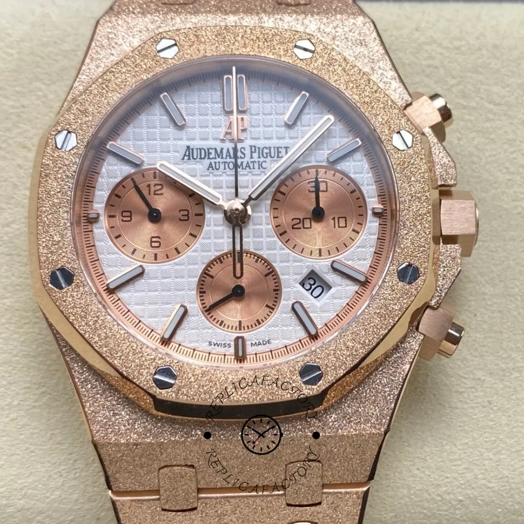 Replica AP Royal Oak Frosted Rose Gold 26239OR.GG.1224OR.01 41mm Silver Dial - QualitySwissReplica