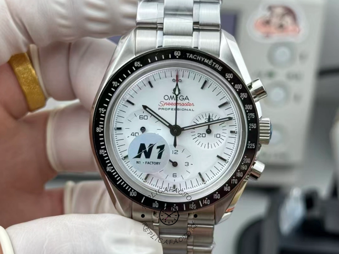 Omega Speedmaster Moonwatch 310.30.42.50.04.001 White Dial 1:1 Clone Watch - QualitySwissReplica