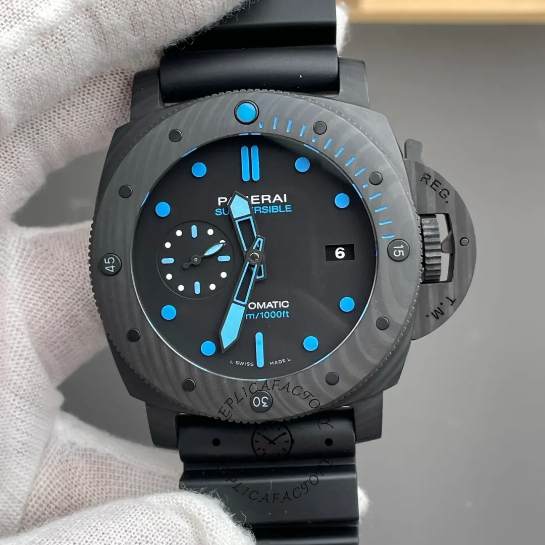 Panerai Luminor Submersible 47 3 Days Carbotech PAM01616 1:1 Clone Black Dial Men's Watch - QualitySwissReplica