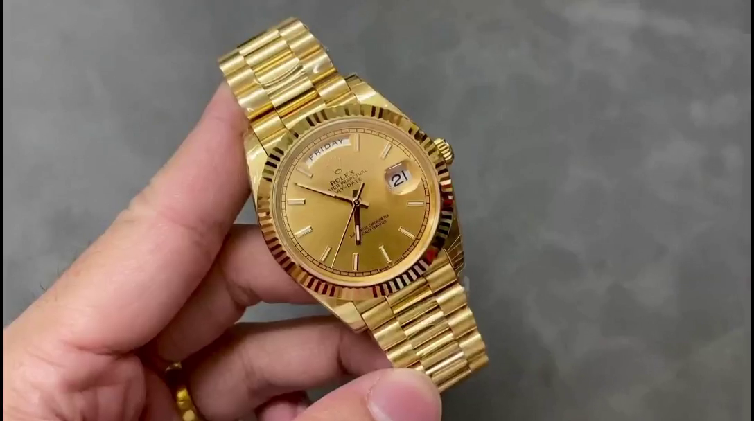Rolex Day-Date 128238 Fluted Bezel Champagne Index Dial 36MM Unisex Replica Watch - QualitySwissReplica