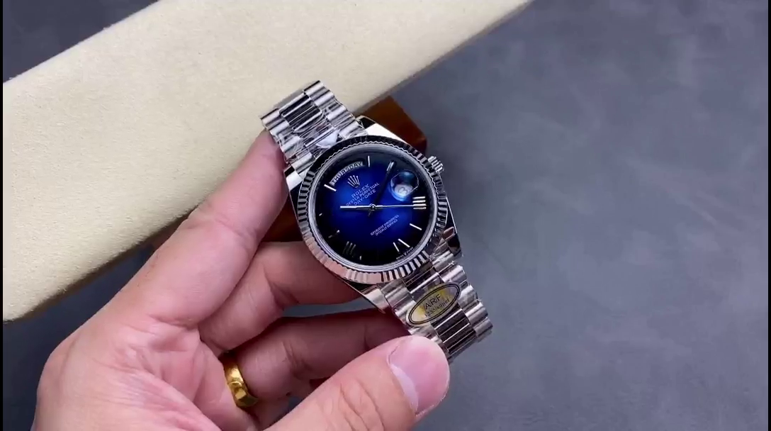 Replica Rolex Day Date 40 White Gold Blue Ombre Dial M228236 0024 - QualitySwissReplica