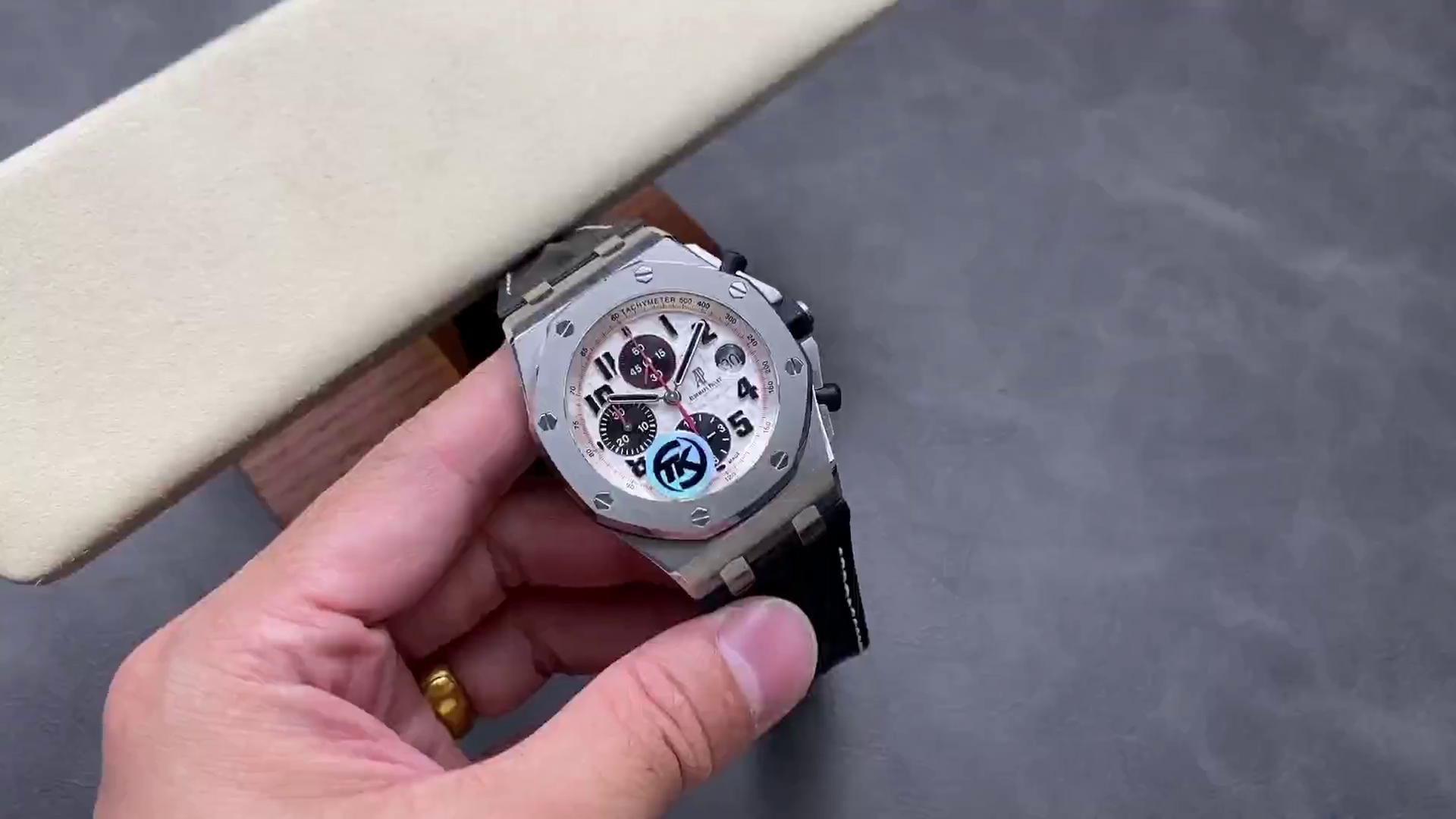 AP Royal Oak Offshore 1:1 Clone Panda 26170ST.OO.D101CR.02 Chronograph - QualitySwissReplica