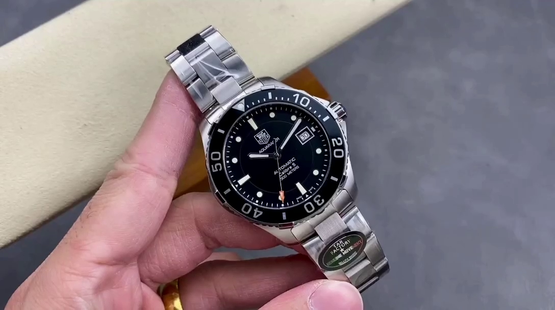 Tag Heuer Aquaracer Automatic Calibre 5 WAN2110.BA0822 Replica Watch - QualitySwissReplica
