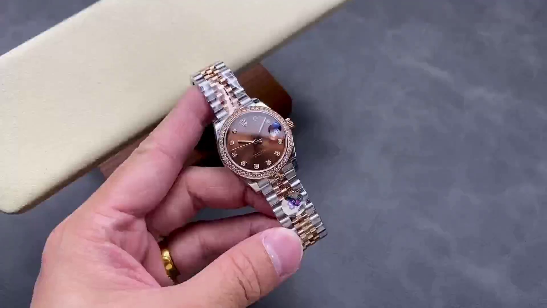 Rolex Datejust 31 m278381RBR 0028 Rose Gold Chocolate Diamond Dial Diamond Bezel Lady Watch - QualitySwissReplica