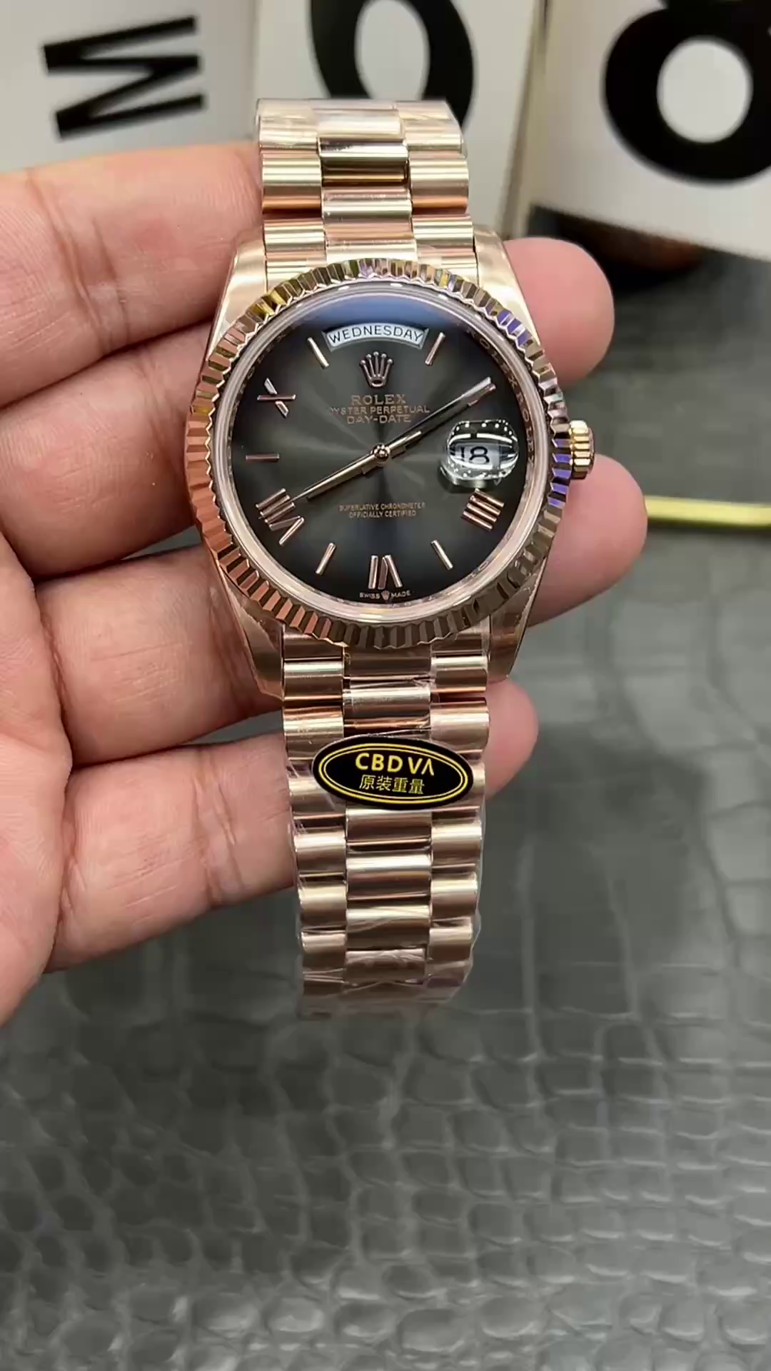 Rolex Day Date in 18 ct Everose Gold M228235 0055 40mm - QualitySwissReplica