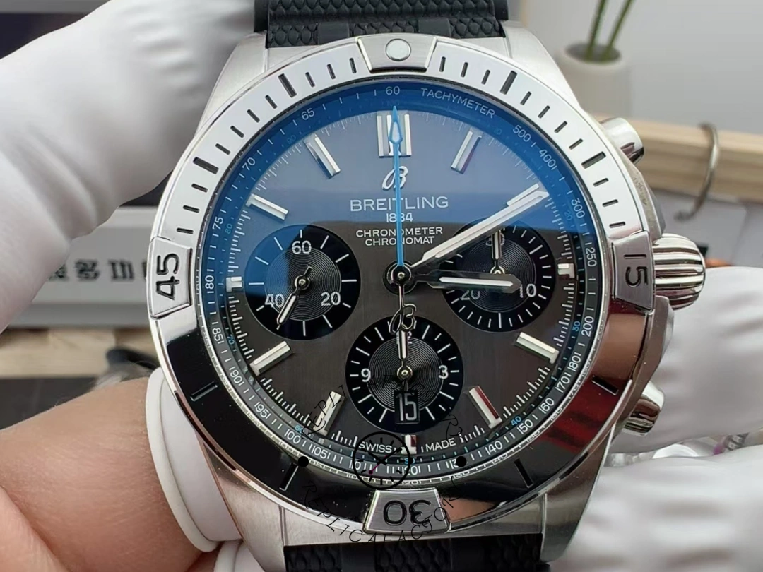 Breitling Chronomat B01 42mm EB0134101M1S1 Replica - QualitySwissReplica