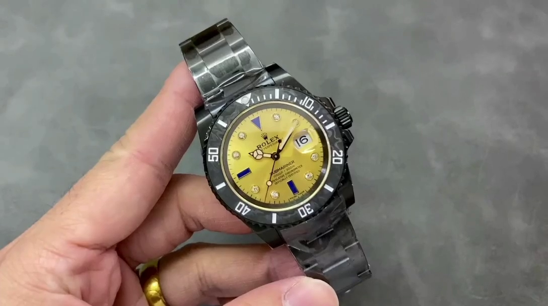 Rolex Submariner Diw 116610 PVD-DLC Stainless Steel Carbon Fiber Bezel Champagne Dial - QualitySwissReplica