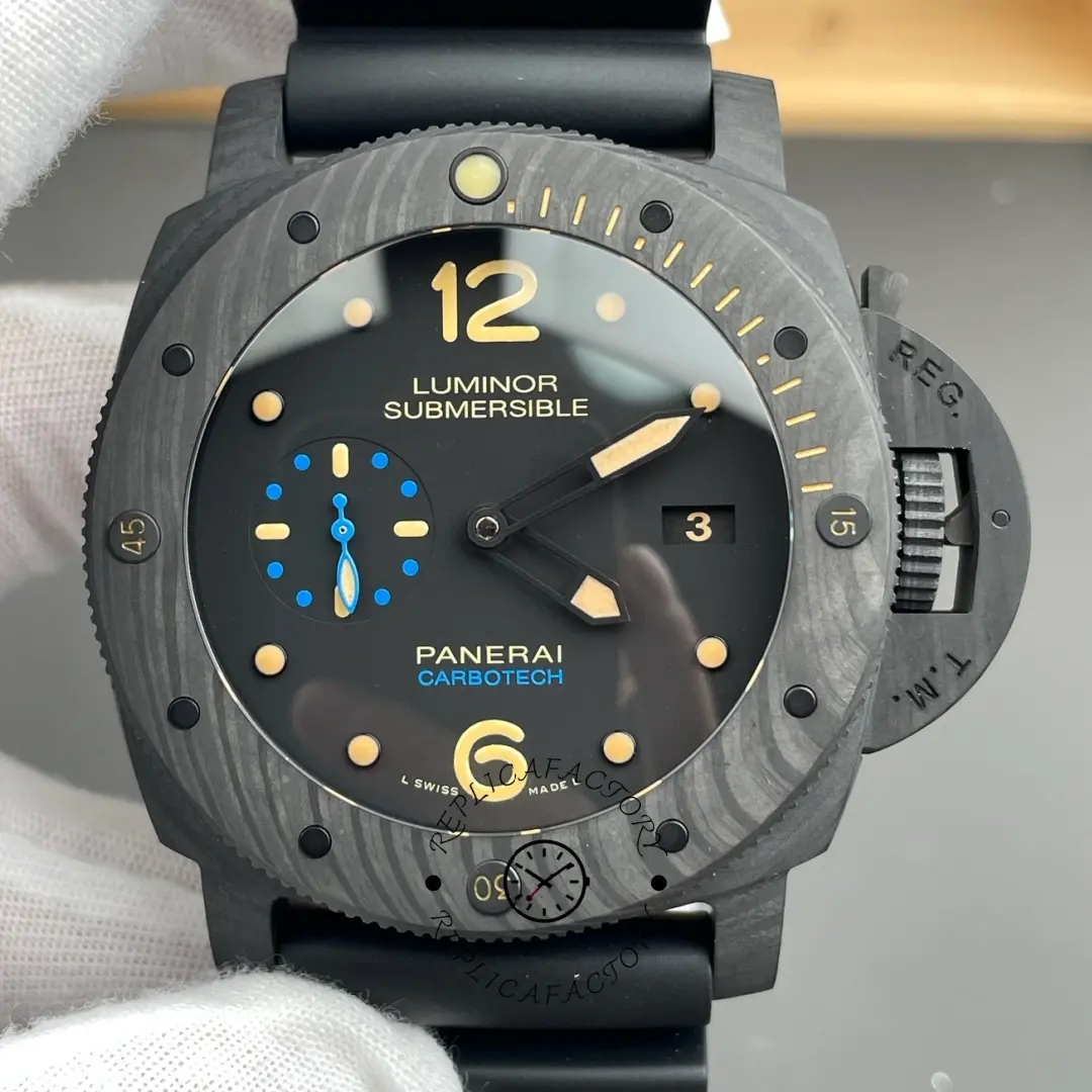 Panerai Luminor Submersible PAM00616 Replica 47 3 Days Automatic Carbotech Black Men's Watch - QualitySwissReplica