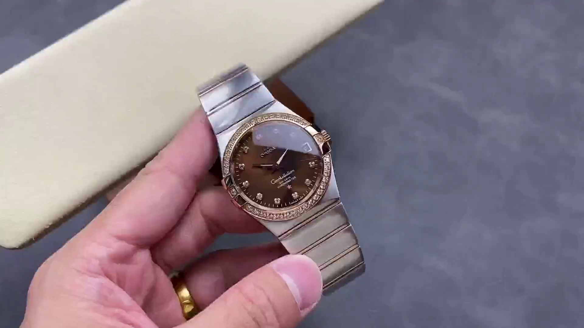 Omega Constellation Replica Automatic 123.25.38.21.63.001 Diamond Men's Watch - QualitySwissReplica