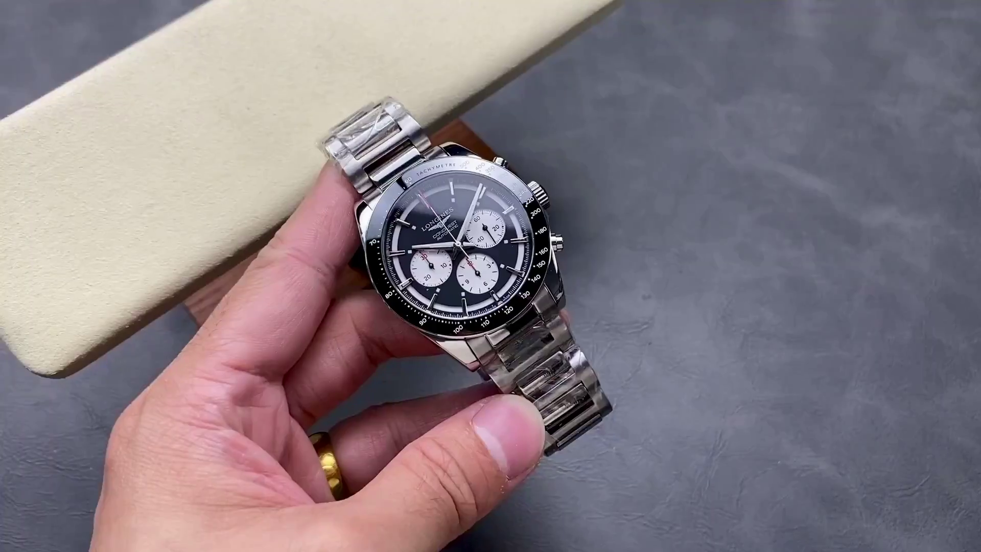 Longines Conquest L3.835.4.52.6 Chronograph 42 Black Dial 1:1 Clone - QualitySwissReplica